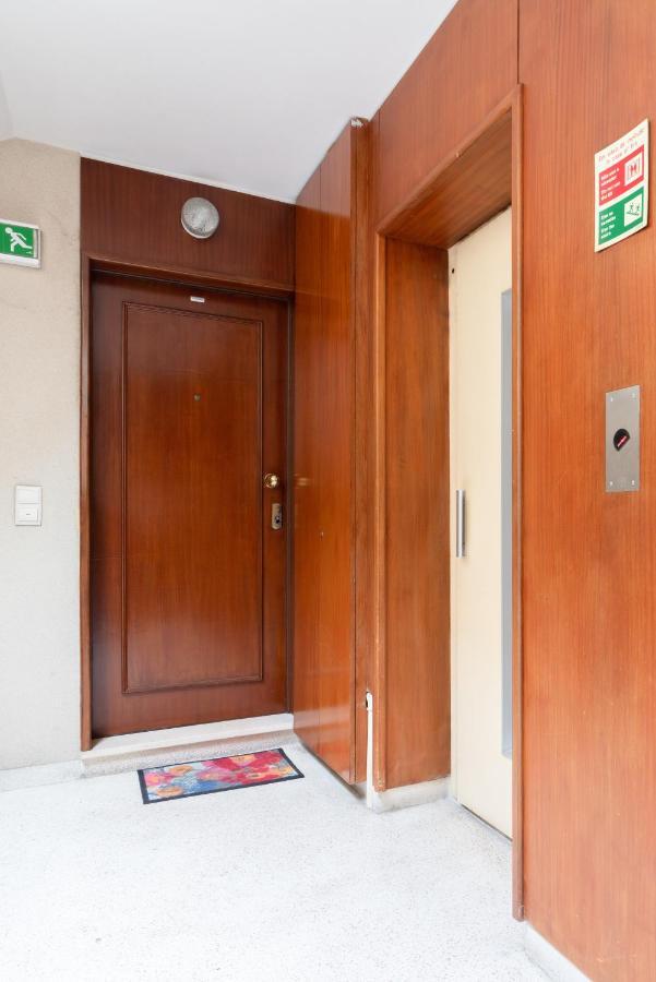 Gaia Terrace Apartamento Qian 2Br Ac L Free Parking فيلا نوفا دي غايا المظهر الخارجي الصورة