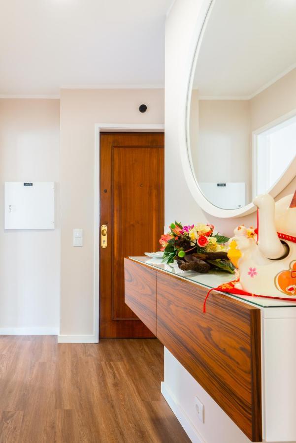 Gaia Terrace Apartamento Qian 2Br Ac L Free Parking فيلا نوفا دي غايا المظهر الخارجي الصورة