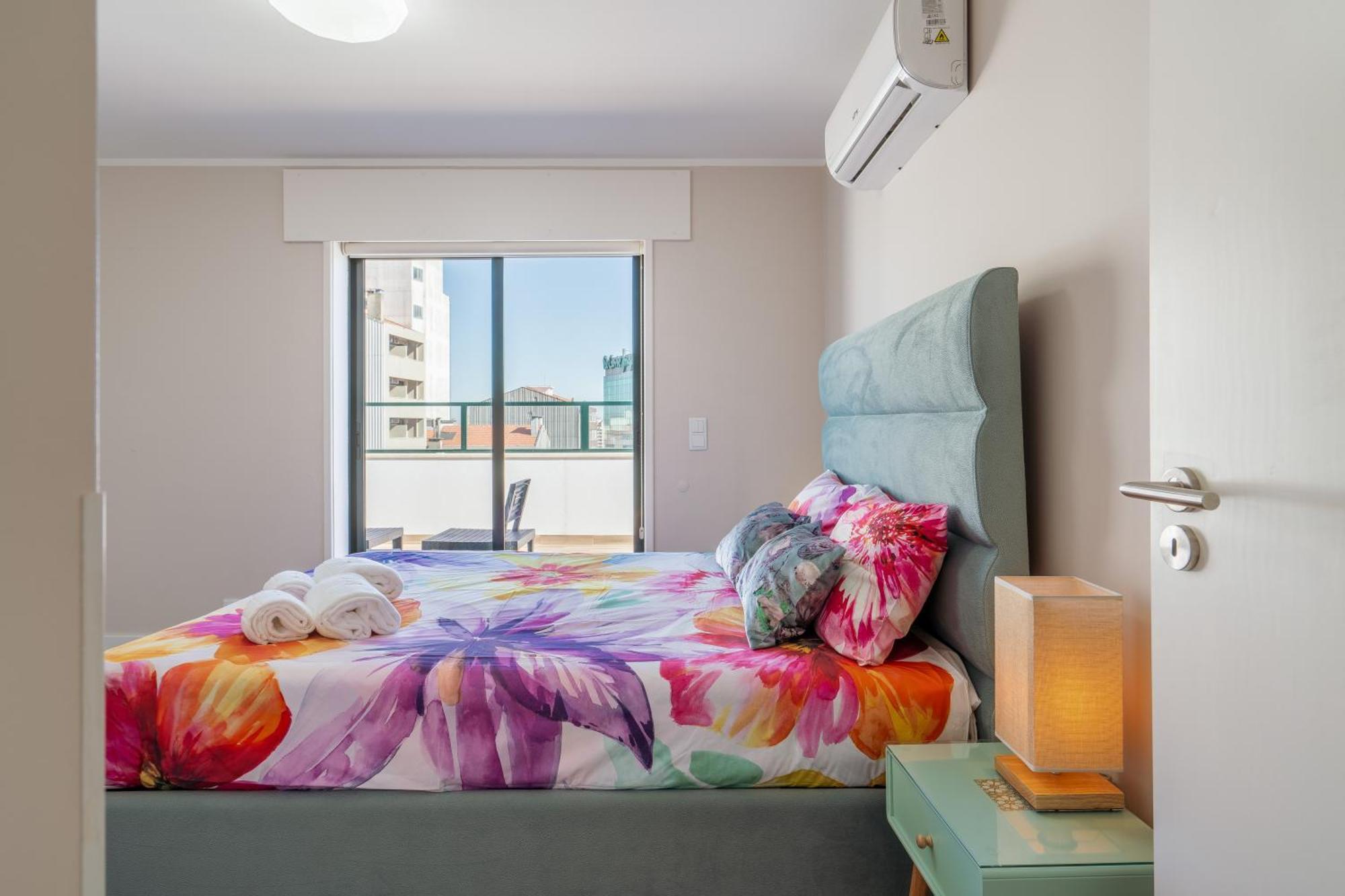 Gaia Terrace Apartamento Qian 2Br Ac L Free Parking فيلا نوفا دي غايا المظهر الخارجي الصورة