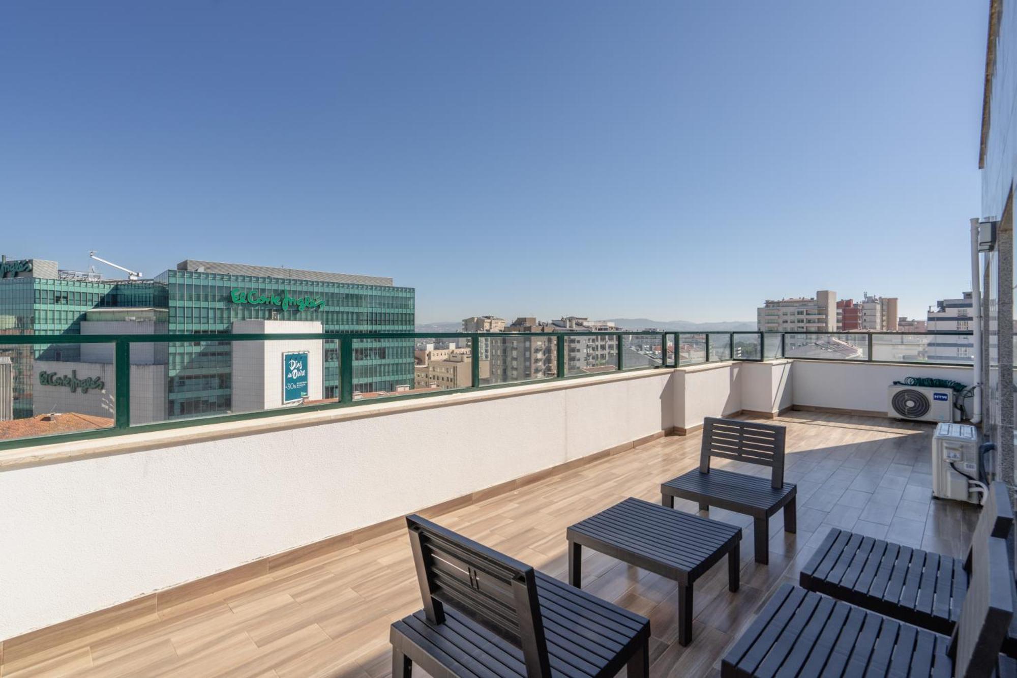 Gaia Terrace Apartamento Qian 2Br Ac L Free Parking فيلا نوفا دي غايا المظهر الخارجي الصورة